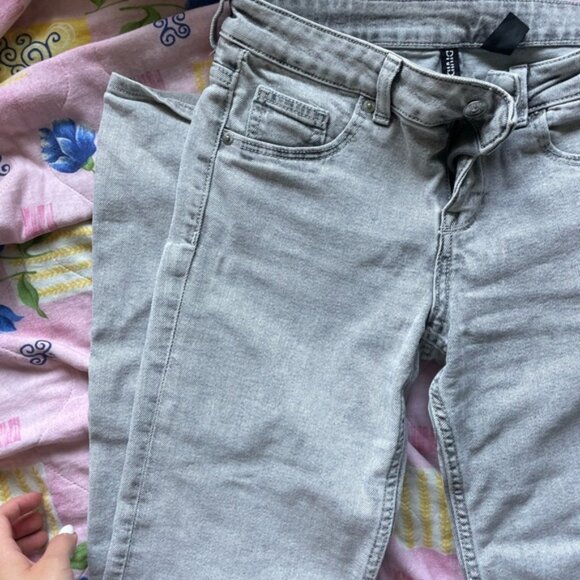 Zara Womens Low Rise Bootcut Jeans - Picture 2 of 3